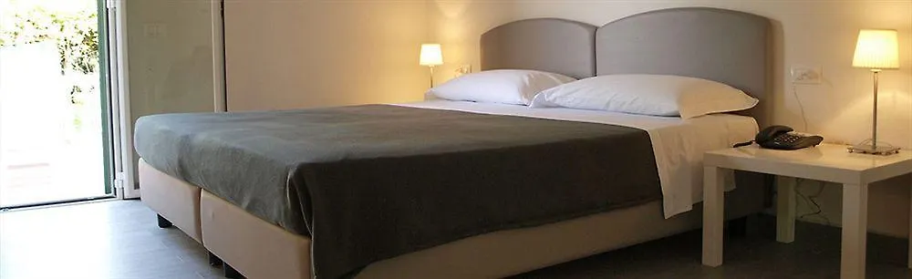 ***  Relais Del Golfo Guest House Portovenere Italy